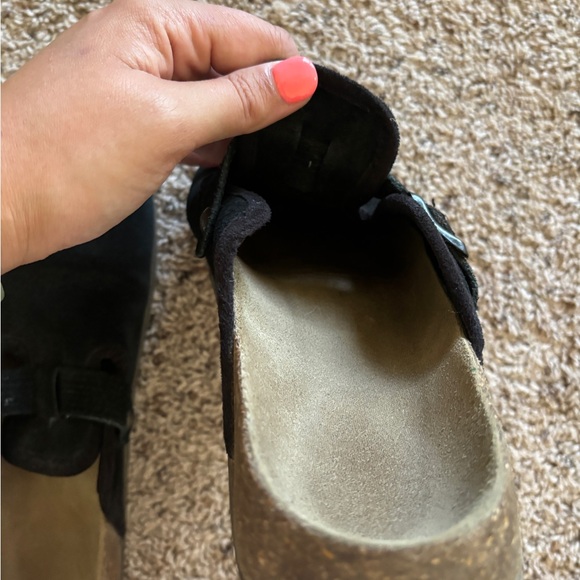 American Eagle Black Suede Clogs - Picture 7 of 7